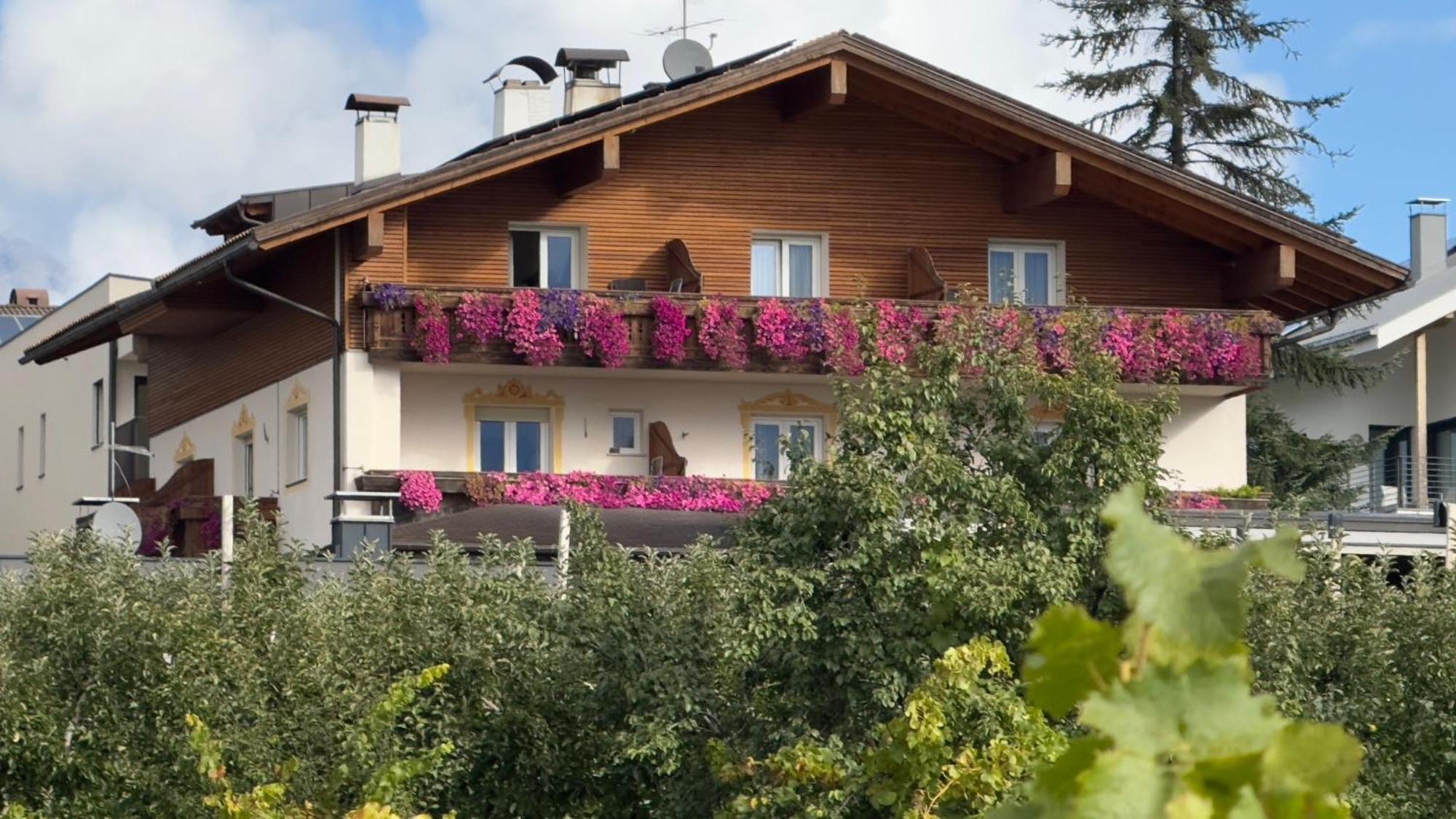 Apartments Tirolerhof Natz-Schabs Kültér fotó